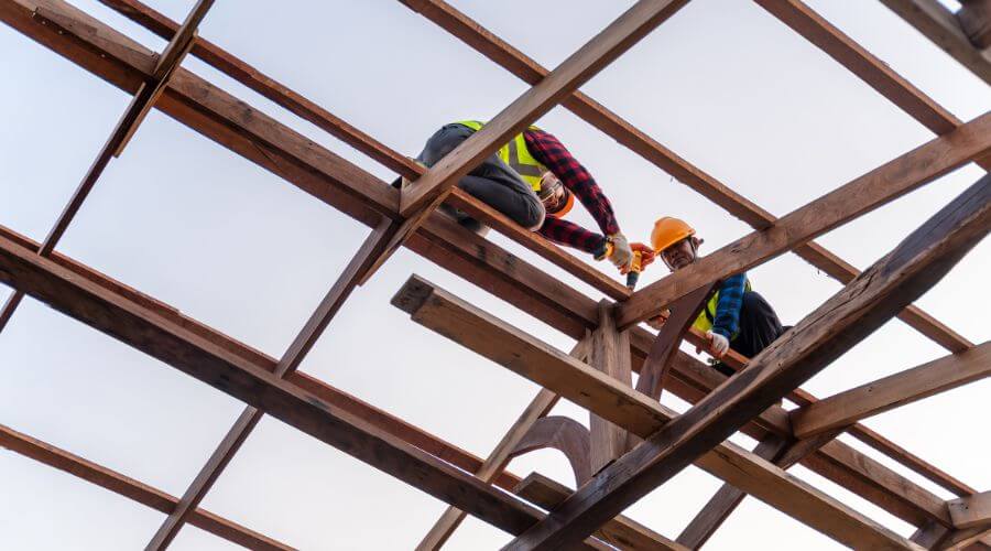 Expert new roof installation services in Montrose, CA